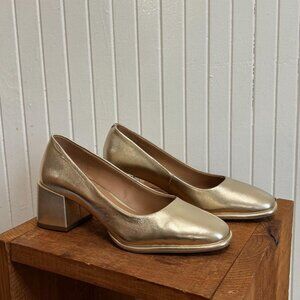 Aerosoles Alae Gold Leather Pump Sz 7.5